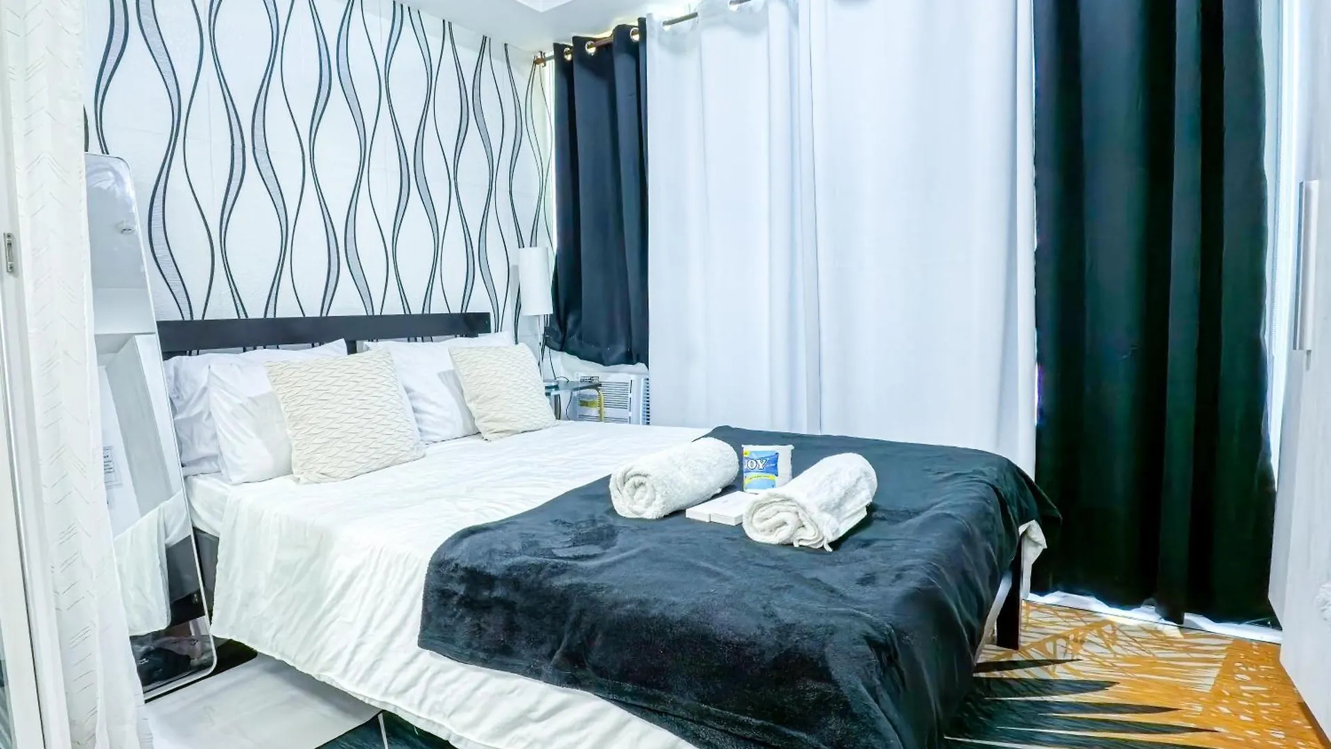 Stunning 1-Bed Apartment In Paranaque Manila Philippines